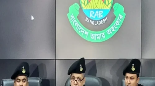 কেরানীগঞ্জে ইয়াবা তৈরির গোপন কারখানা, আটক ৪