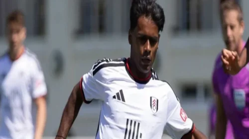 ফুলহ্যামের মূল দলে অভিষেক, বাংলাদেশের জার্সিতে খেলার অপেক্ষায় ফারহান আলী