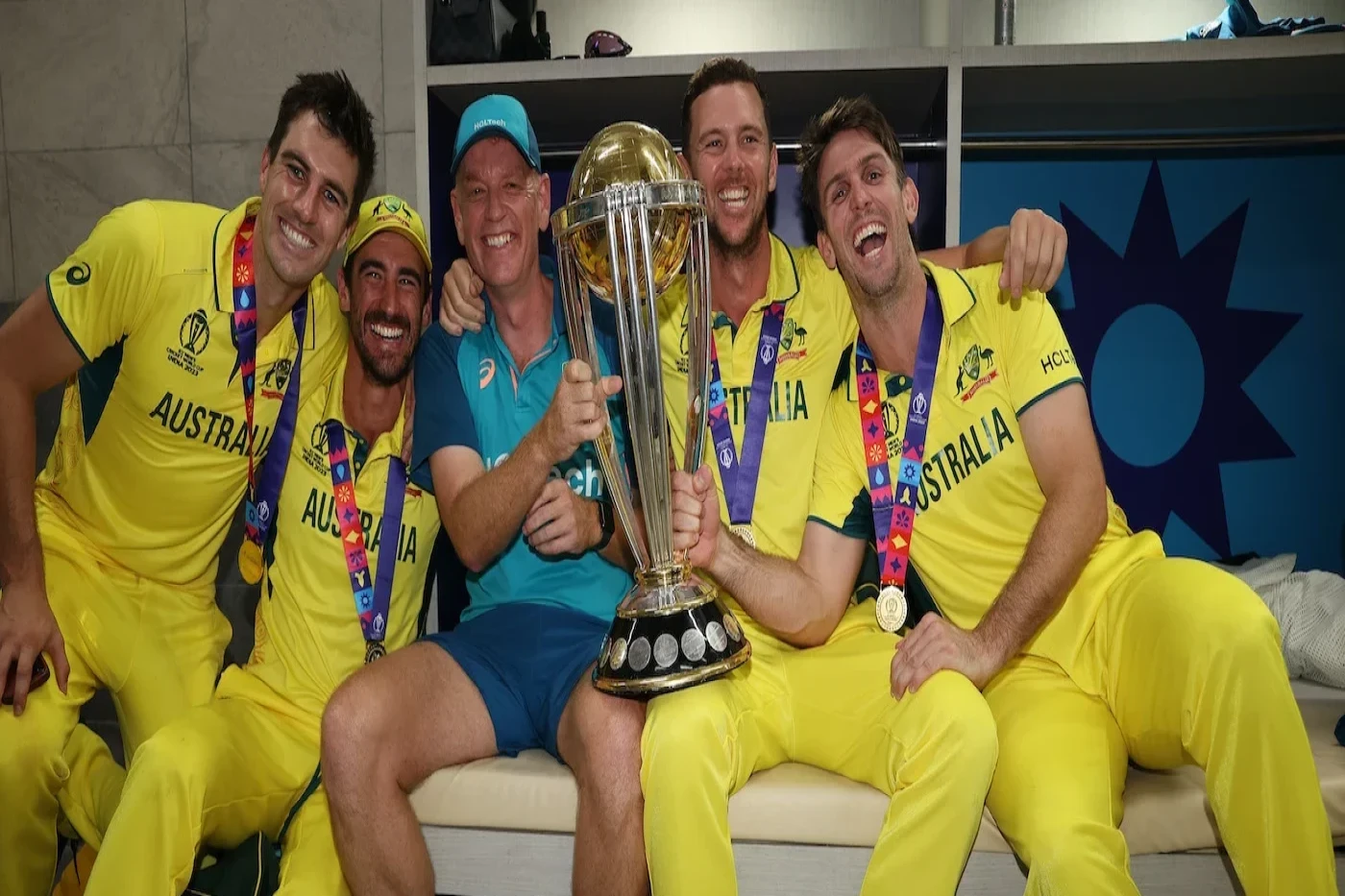 ২০২৭ ওয়ানডে বিশ্বকাপে স্কোয়াড বড় করার আহ্বান ম্যাকডোনাল্ডের