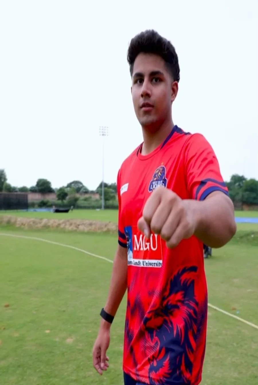 অস্ট্রেলিয়া সিরিজের ভারত অনূর্ধ্ব-১৯ দলে দ্রাবিড় ও শেবাগের ছেলে