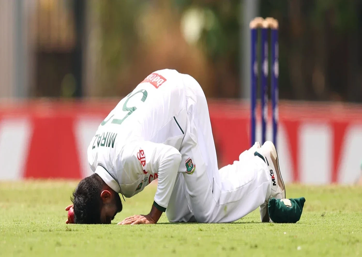 অস্ট্রেলিয়ার মাটিতে ঐতিহাসিক টেস্ট জয় বাংলাদেশের