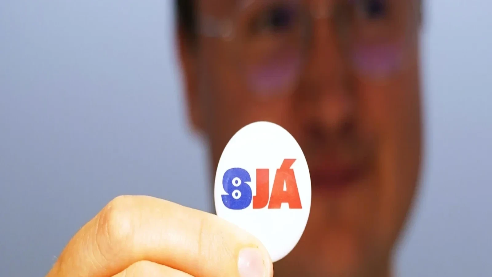 ইইউতে যোগদানের আলোচনা পুনরায় শুরু করতে আইসল্যান্ডে গণভোট