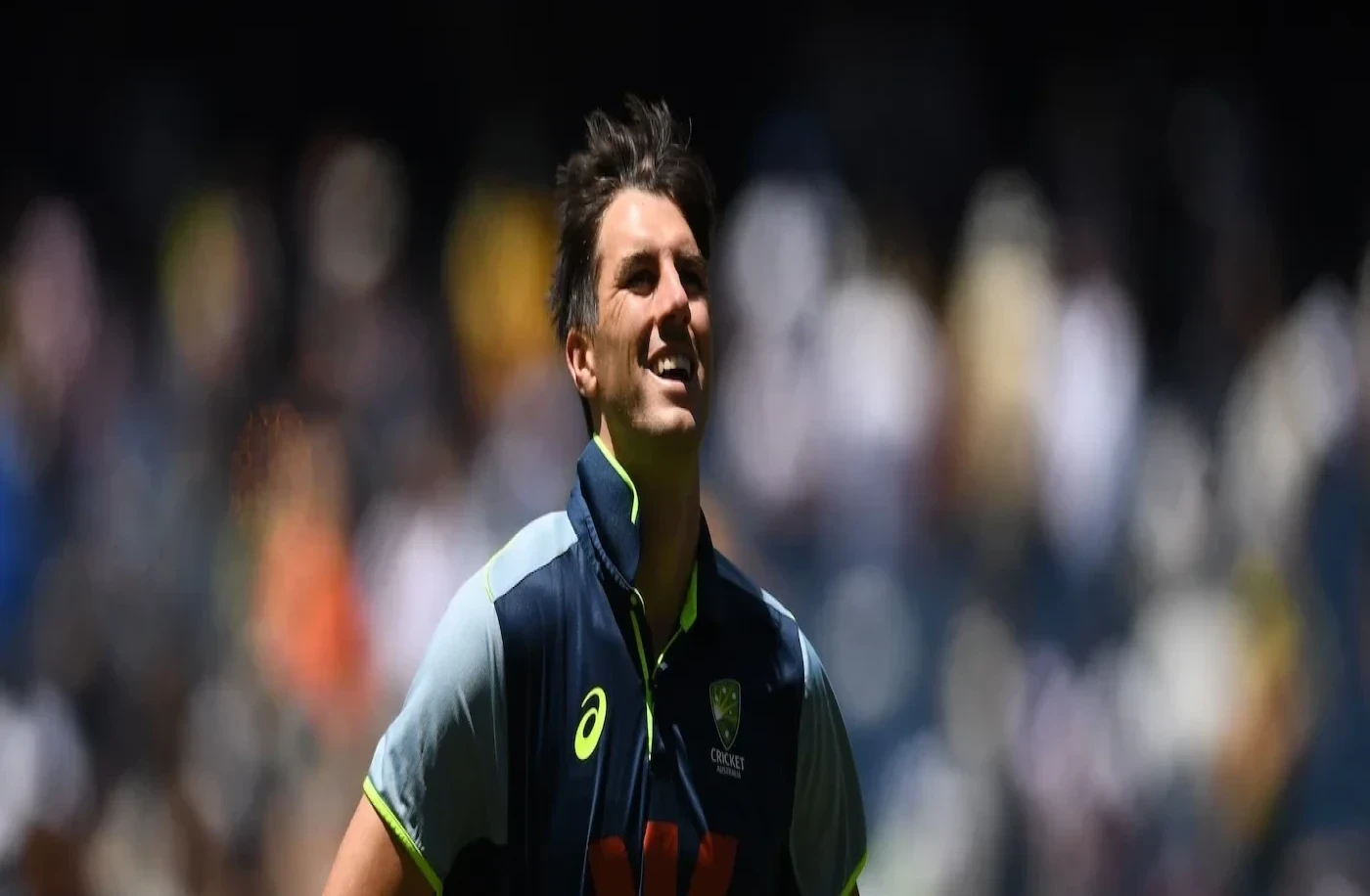 ইমরান খানের সুচিকিৎসা ও মর্যাদা চান প্যাট কামিন্স