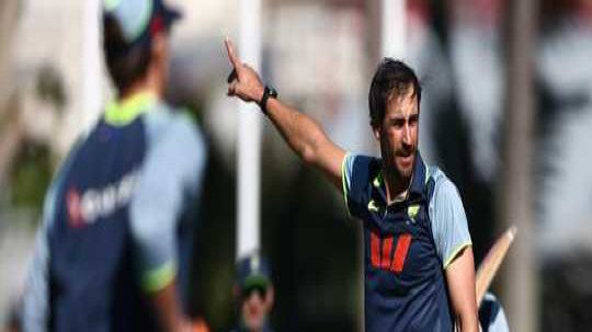কপিল-স্টেইনকে ছাড়িয়ে যাওয়ার রেকর্ড নিয়ে নির্ভার মিচেল স্টার্ক