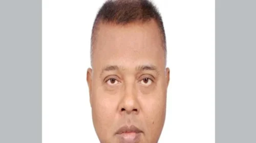 কিডনি অকার্যকর: ভিকারুননিসার শিক্ষক আনোয়ারের পাশে দাঁড়ানোর আহ্বান
