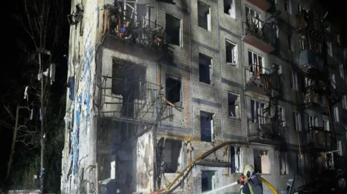 কিয়েভে রাশিয়ার ভয়াবহ ক্ষেপণাস্ত্র ও ড্রোন হামলা, নিহত অন্তত ৯