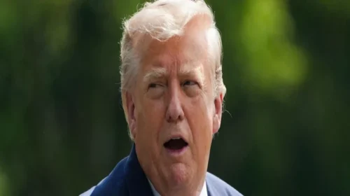 টড ব্লাঞ্চের মনোনয়ন: সিনেটরদের আল্টিমেটাম দিলেন প্রেসিডেন্ট ট্রাম্প