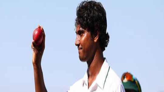 ডারউইনে হাসান মাহমুদের রেকর্ড বোলিং, ১৯৮ রানেই অলআউট অস্ট্রেলিয়া