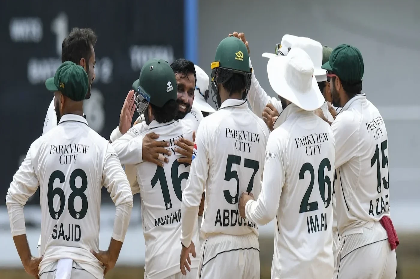 ডিপার্টমেন্টাল ক্রিকেট বন্ধেই পাকিস্তানের টেস্টের এই দুর্দশা: আজহার আলী