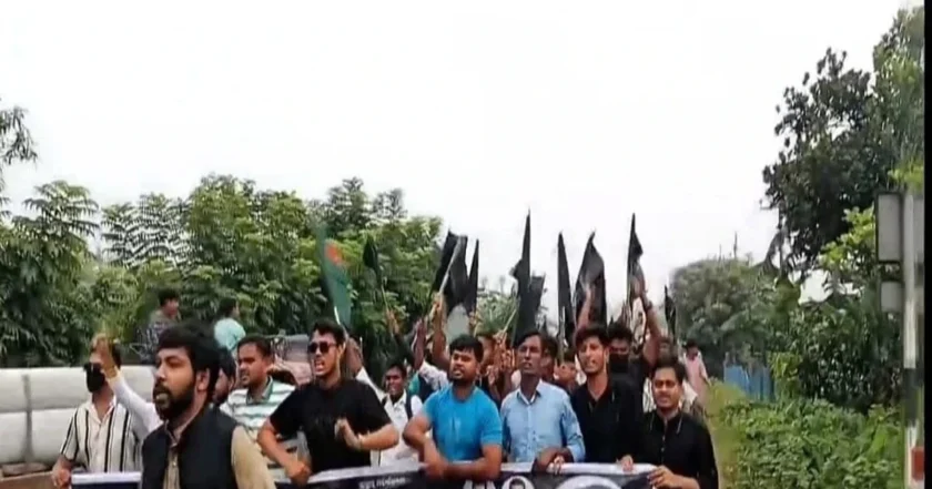 পূর্বধলায় নিষিদ্ধ ছাত্রলীগের ঝটিকা মিছিল, ১৯ নেতাকর্মীর বিরুদ্ধে মামলা