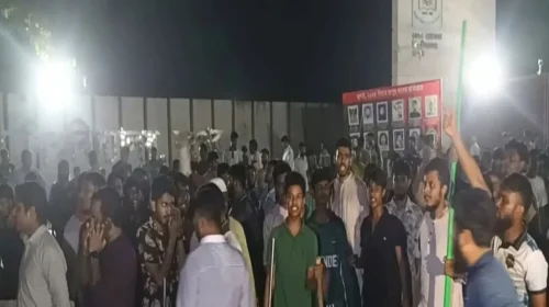 বেরোবিতে ছাত্রদল ও শিবিরের সংঘর্ষে আহত ২