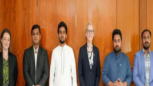 ব্রিটিশ হাইকমিশনারের সঙ্গে নাহিদ ইসলামের বৈঠক