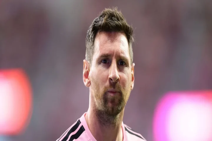 মেসির ইন্টার মায়ামিতে যোগ দিতে পারেন কেভিন ডি ব্রুইনা