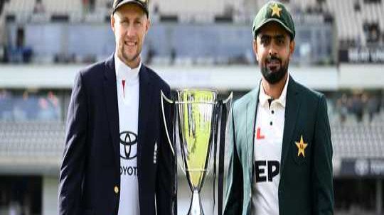 লর্ডস টেস্টে মুখোমুখি রুট ও বাবর: দুই অধিনায়কের ভিন্ন চ্যালেঞ্জ