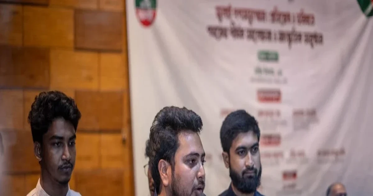 সমুদ্র ও নৌপথ শক্তিশালী হলে সার্বভৌমত্ব সুদৃঢ় হবে: নাহিদ ইসলাম