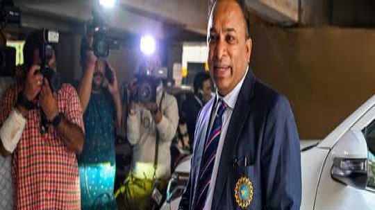 বার্ষিক ৩ হাজার কোটি টাকা কর দেয় বিসিসিআই, জানালেন দেবাজিৎ সাইকিয়া