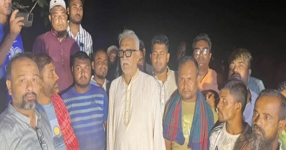 রাজশাহীর বাঘা সীমান্তে আটক ৫ বাংলাদেশিকে ফেরত দিল বিএসএফ