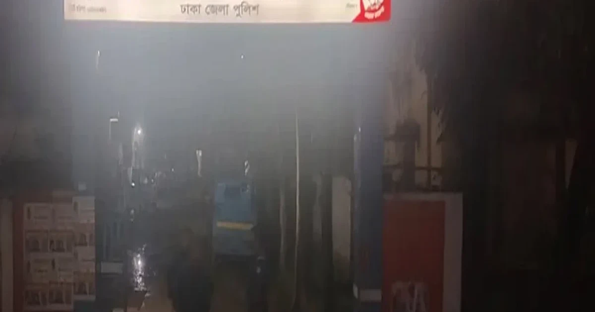 সাভারের আমিনবাজারে এসবির পুলিশ সদস্যকে পিটিয়ে হত্যা