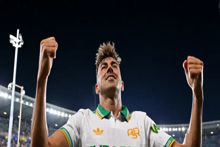 ১৫ বছর পর জেনোয়ায় ফিরছেন স্টিফান এল শারউই