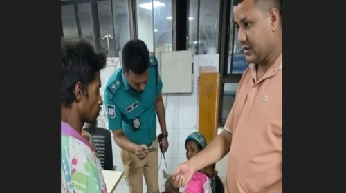 আব্দুল্লাহপুর ফ্লাইওভারে মুমূর্ষু শিশু, উদ্ধার করে হাসপাতালে নিল পুলিশ