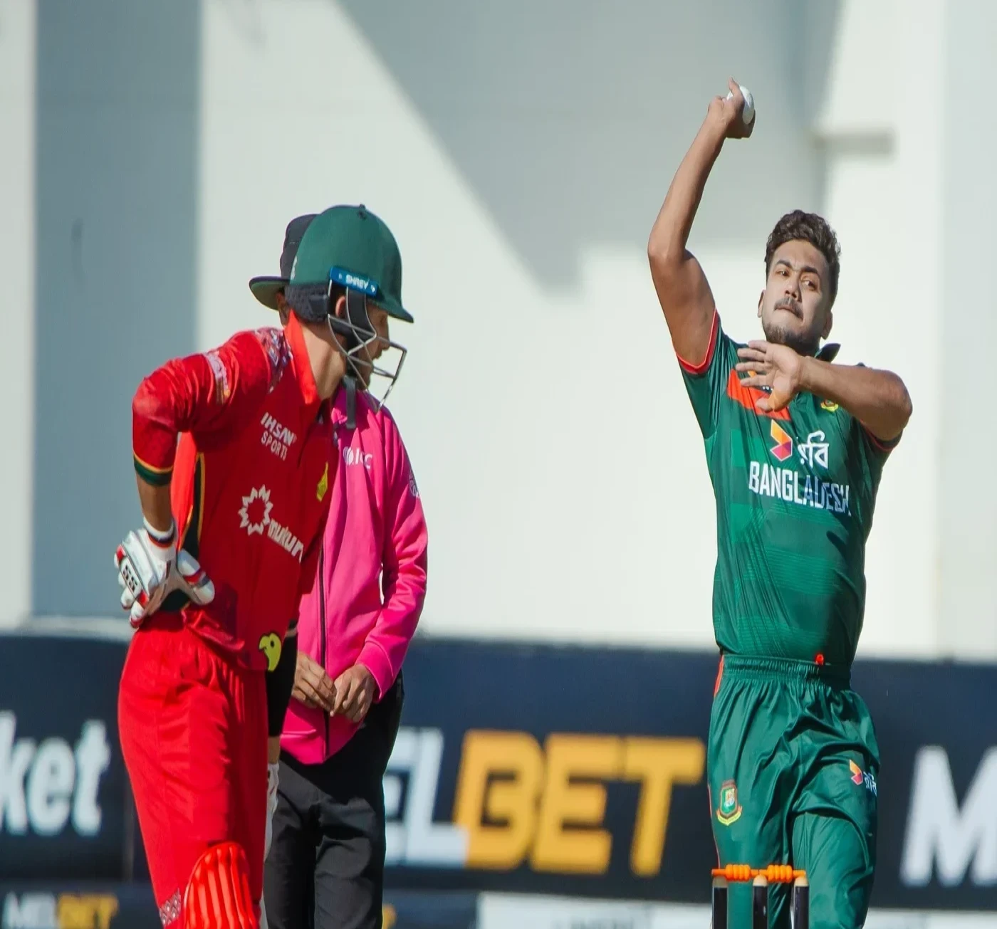 চাপের মুখে দ্রুত ভেঙে পড়া নিয়ে চিন্তিত তাসকিন