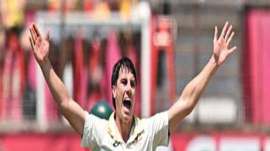 ডারবানে দক্ষিণ আফ্রিকাকে চাপে ফেলে সুবিধাজনক অবস্থানে অস্ট্রেলিয়া