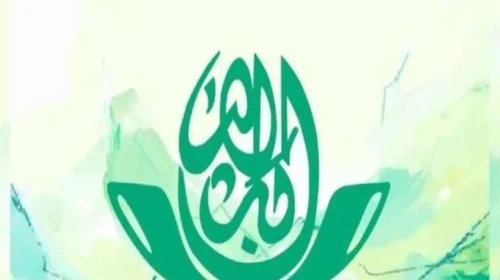 ঢাবিতে নিকাব পরিহিত ছাত্রীকে হেনস্তা, প্রতিবাদে উত্তাল ক্যাম্পাস