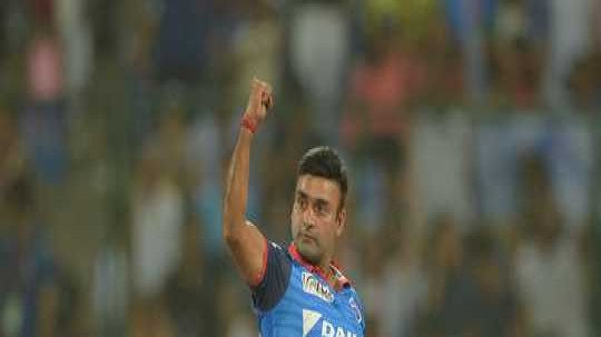 দিল্লি ক্যাপিটালসের স্পিন বোলিং কোচ হিসেবে ফিরলেন অমিত মিশ্র
