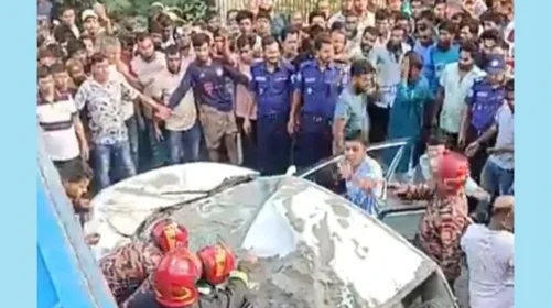 ফরিদপুরে ট্রাক উল্টে মা-ছেলেসহ ৩ জনের মৃত্যু