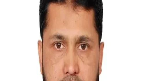 ফেনীতে ওএমএস পণ্যের তীব্র সংকট, দীর্ঘ লাইনেও ফিরছেন অনেকে