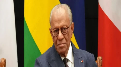 মরিশাসে বিক্ষোভ ও সংঘাত: কার্ফিউর মেয়াদ বাড়াল সরকার