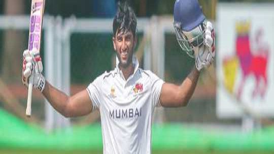রঞ্জি ট্রফিতে অভিষেক রঘুবংশীর প্রথম সেঞ্চুরি