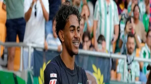 রিয়াল বেতিসকে ৫-২ গোলে হারিয়ে শীর্ষে বার্সেলোনার জয়জয়কার