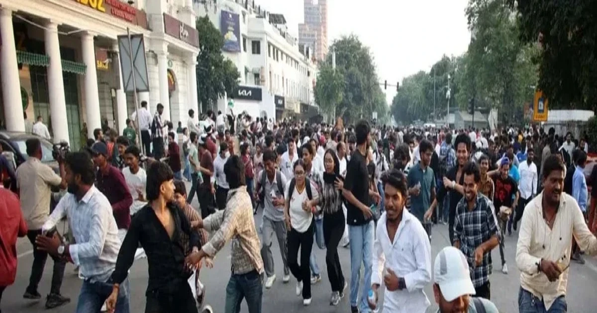 রোববার ফের যন্তরমন্তরে বিক্ষোভের ঘোষণা ককরোচ পার্টির