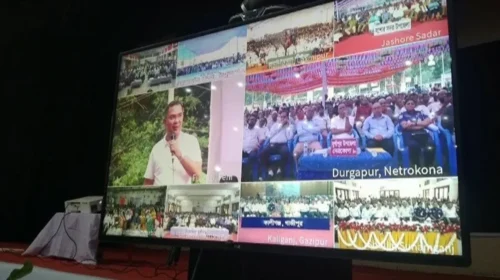 লালমোহনে কৃষক কার্ড ও কৃষি উপকরণ বিতরণ কার্যক্রমের উদ্বোধন