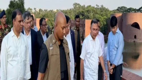 সংসদ ভবন প্রাঙ্গণ পরিচ্ছন্ন ও সংস্কারের নির্দেশ প্রধানমন্ত্রীর