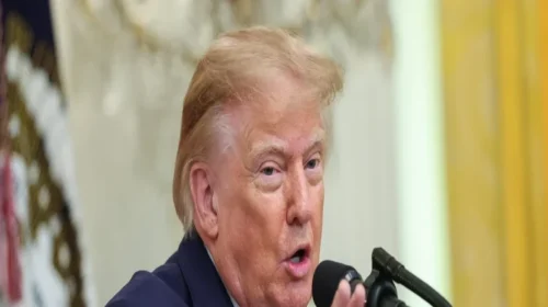 সিয়াটলের ফেডারেল প্রসিকিউটরকে বরখাস্তের নির্দেশ আটকে দিলেন বিচারক