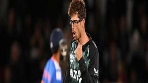 ৮টার ম্যাচ ও শিশিরের কারণে রান তাড়ায় বাড়তি সুবিধা, দাবি স্যান্টনারের